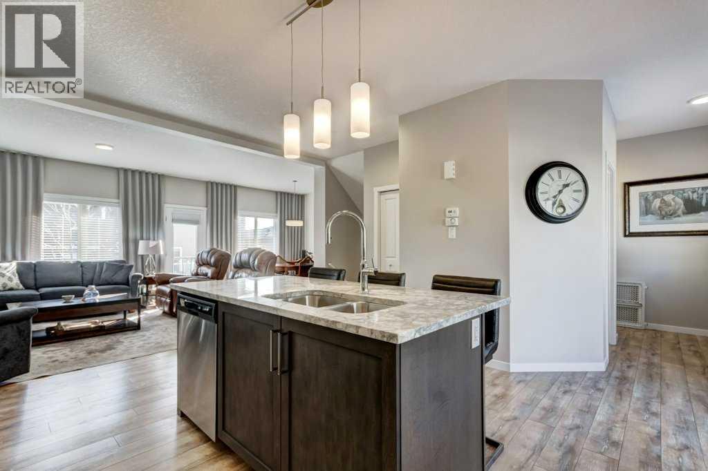 444 Legacy Point Se, Calgary, Alberta  T2X 3Z3 - Photo 4 - A2293823