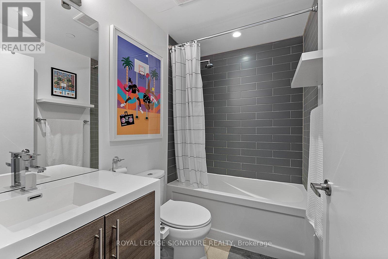 205 - 205 Manning Avenue, Toronto, Ontario  M6J 0E2 - Photo 16 - C12925034