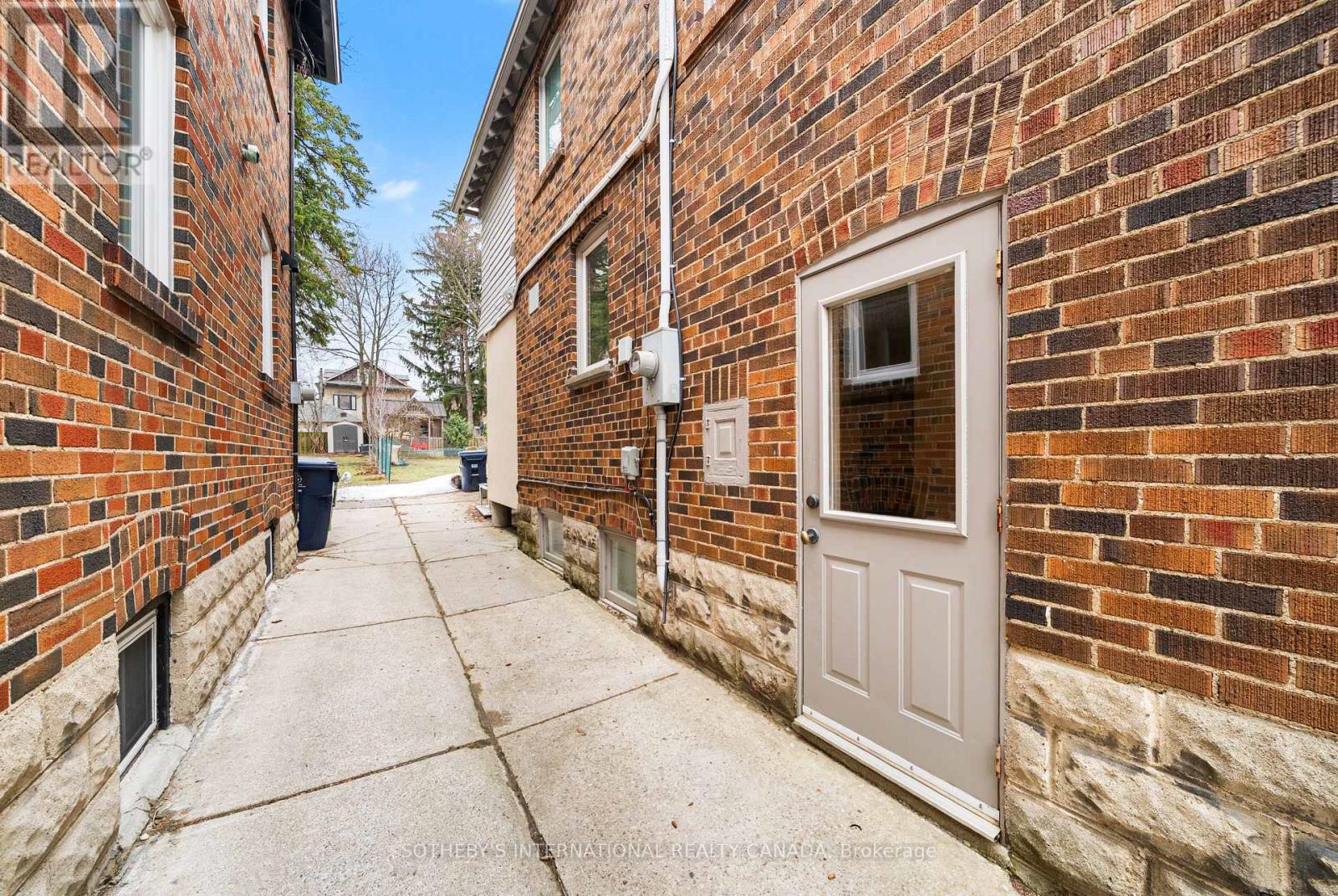 177 Glenview Avenue, Toronto, Ontario  M4R 1R4 - Photo 35 - C12925054