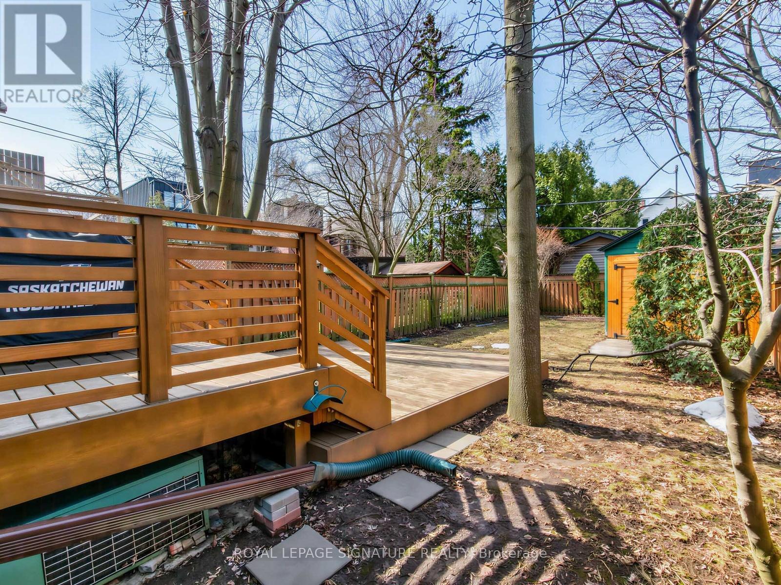 114 Pinewood Avenue, Toronto, Ontario  M6C 2V3 - Photo 29 - C12925070