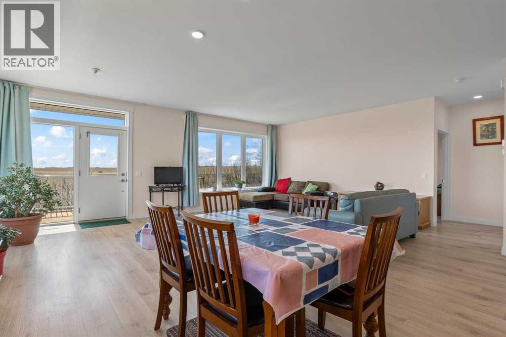 272017 Range Road 282, Rural Rocky View County, Alberta  T0M 0E0 - Photo 7 - A2296141