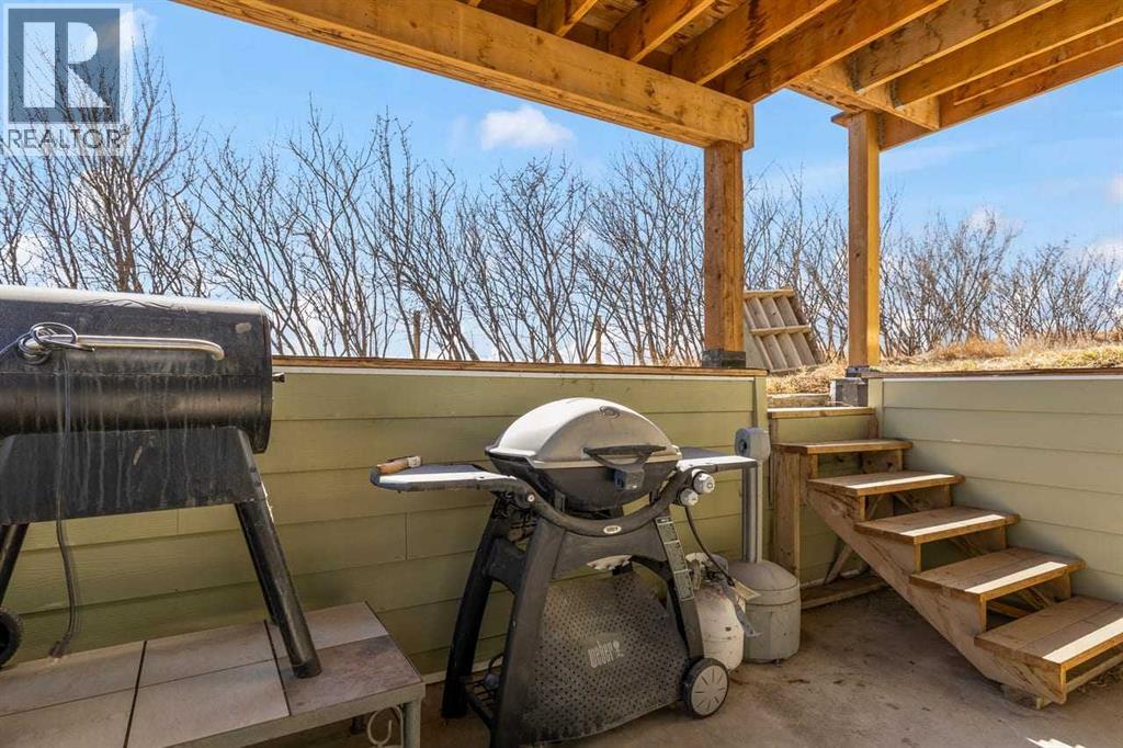 272017 Range Road 282, Rural Rocky View County, Alberta  T0M 0E0 - Photo 26 - A2296141