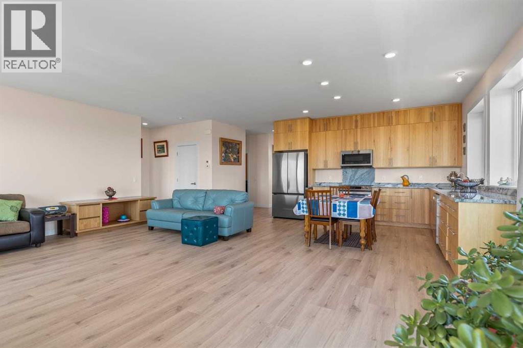 272017 Range Road 282, Rural Rocky View County, Alberta  T0M 0E0 - Photo 6 - A2296141