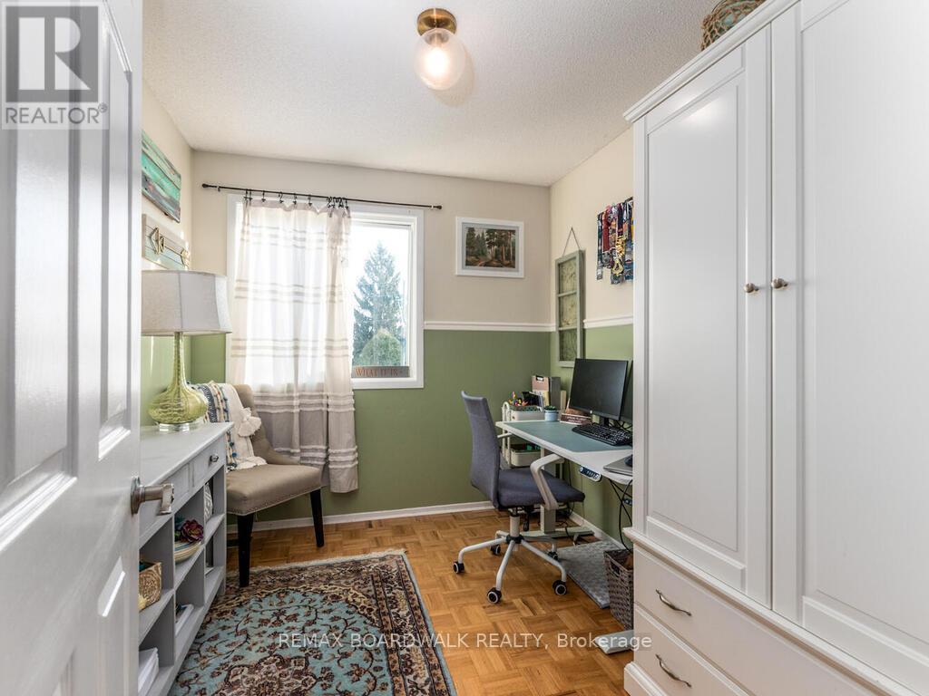 15 Terry Fox Avenue, Carleton Place, Ontario  K7C 4G2 - Photo 23 - X12924944