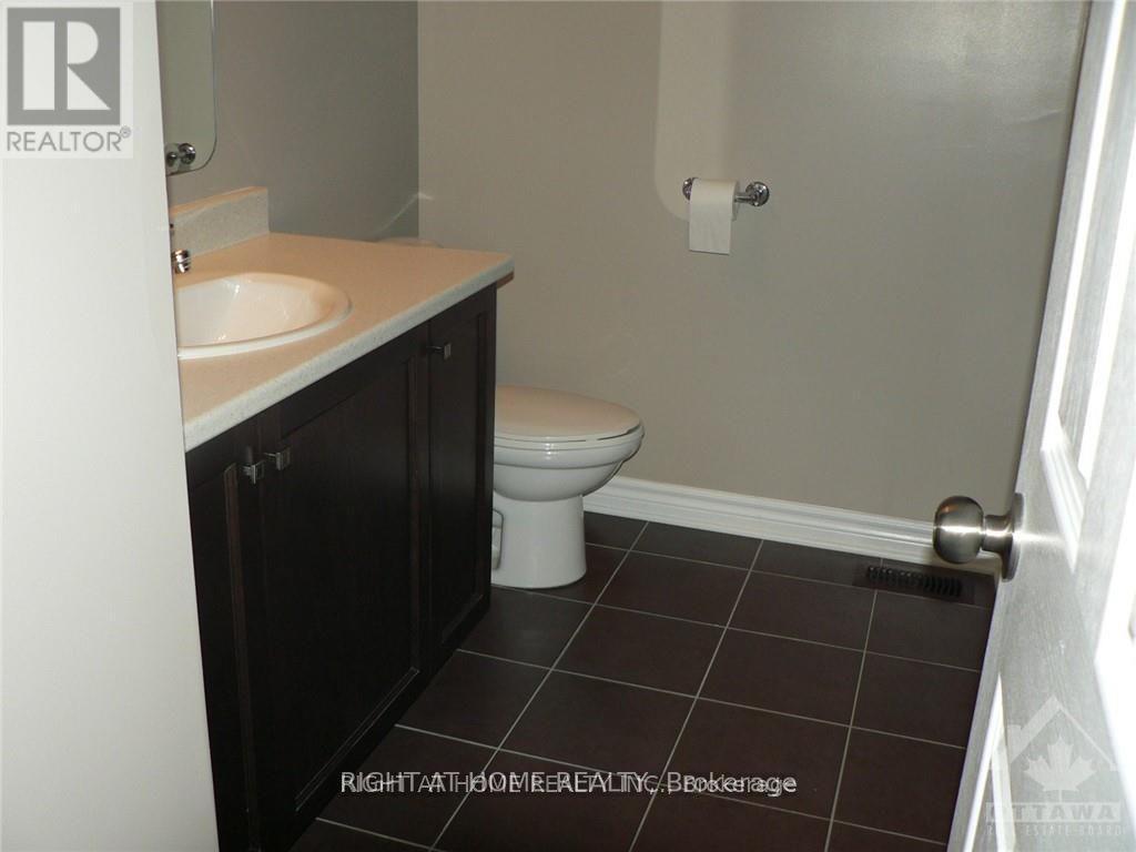 476 Foxhall Way, Ottawa, Ontario  K2M 0G2 - Photo 3 - X12924986