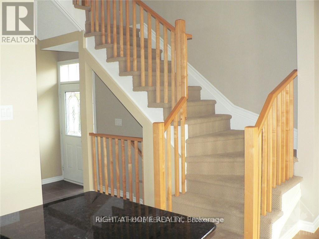 476 Foxhall Way, Ottawa, Ontario  K2M 0G2 - Photo 8 - X12924986