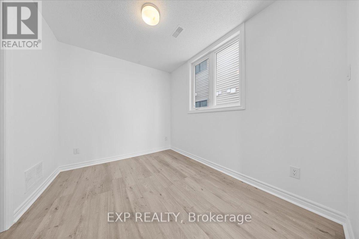 217 Hibernian Walk, Ottawa, Ontario  K2V 0R6 - Photo 35 - X12925050