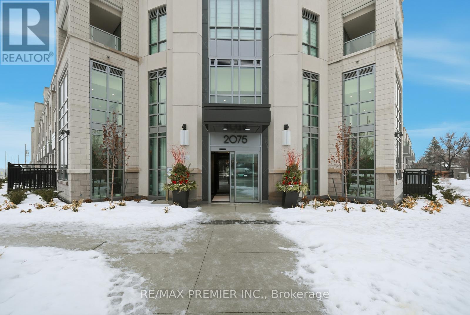 435 - 2075 King Road, King, Ontario  L7B 0R6 - Photo 19 - N12924974