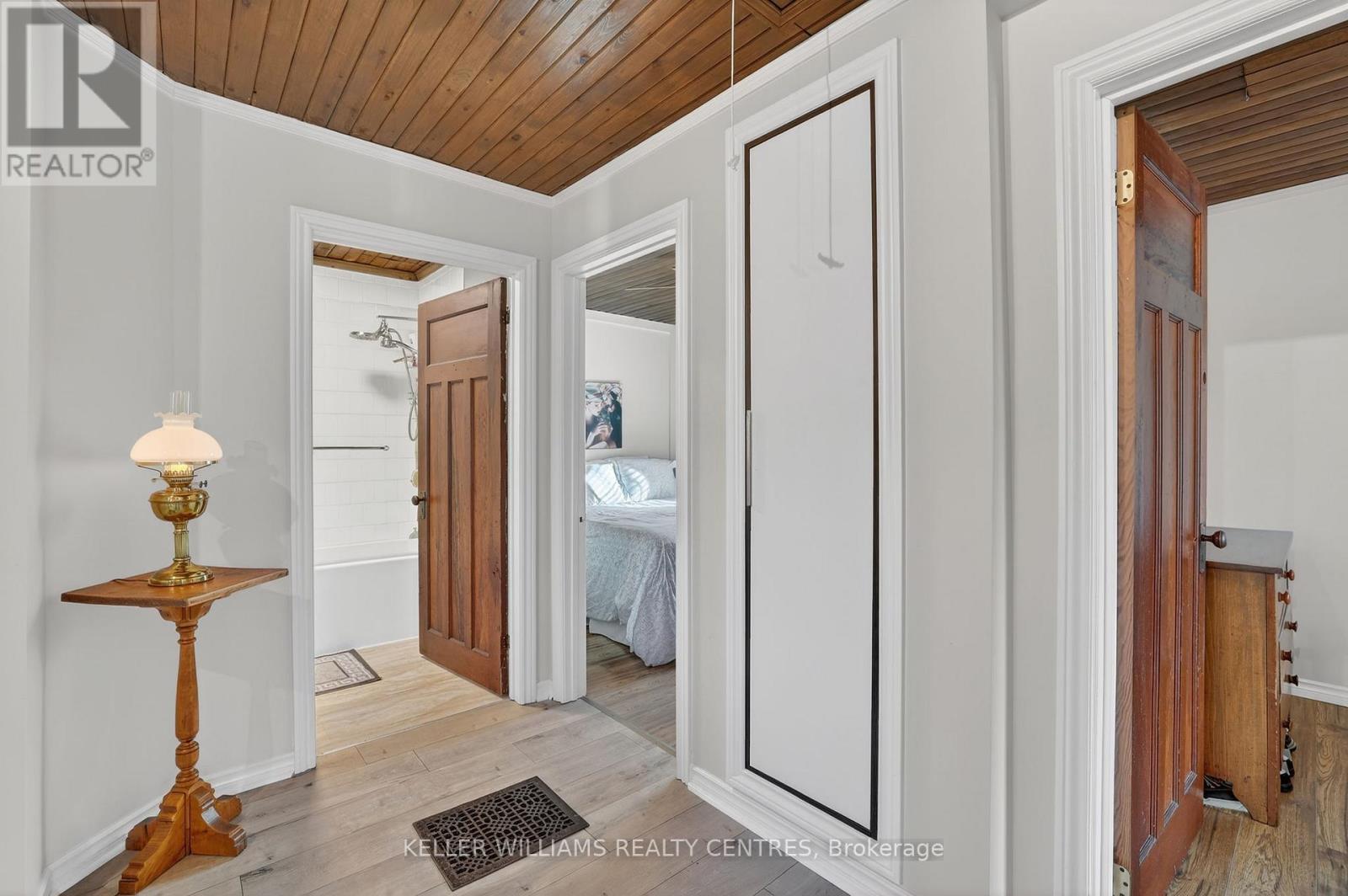 7164 Old Shiloh Road, Georgina (Baldwin), Ontario  L0E 1N0 - Photo 19 - N12925076