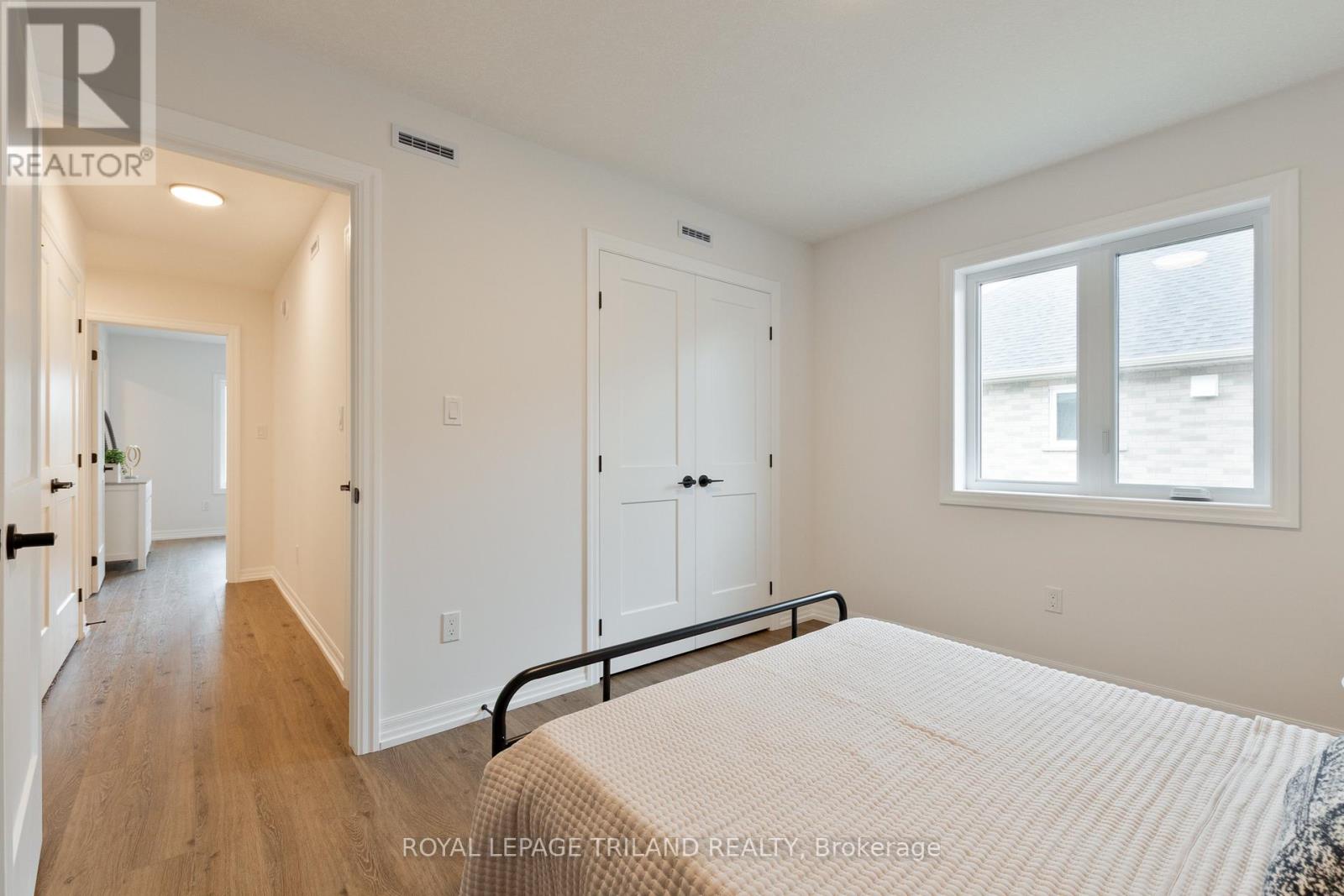 14 Harrow Lane, St. Thomas, Ontario  N5R 0P3 - Photo 27 - X12428508