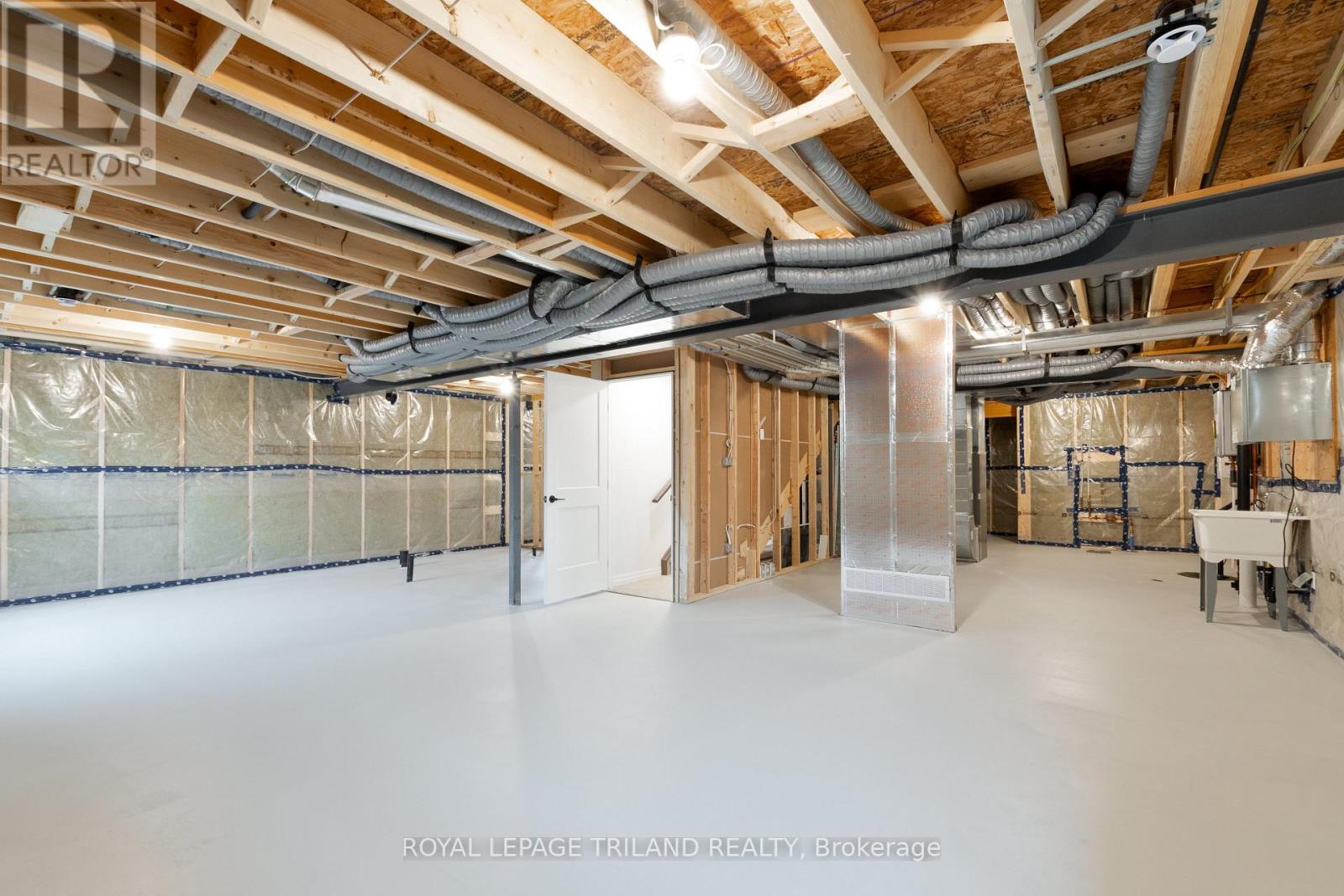 14 Harrow Lane, St. Thomas, Ontario  N5R 0P3 - Photo 30 - X12428508