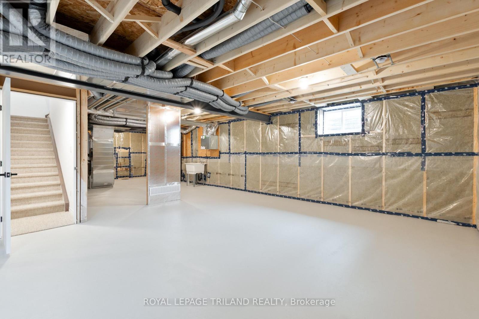 14 Harrow Lane, St. Thomas, Ontario  N5R 0P3 - Photo 31 - X12428508