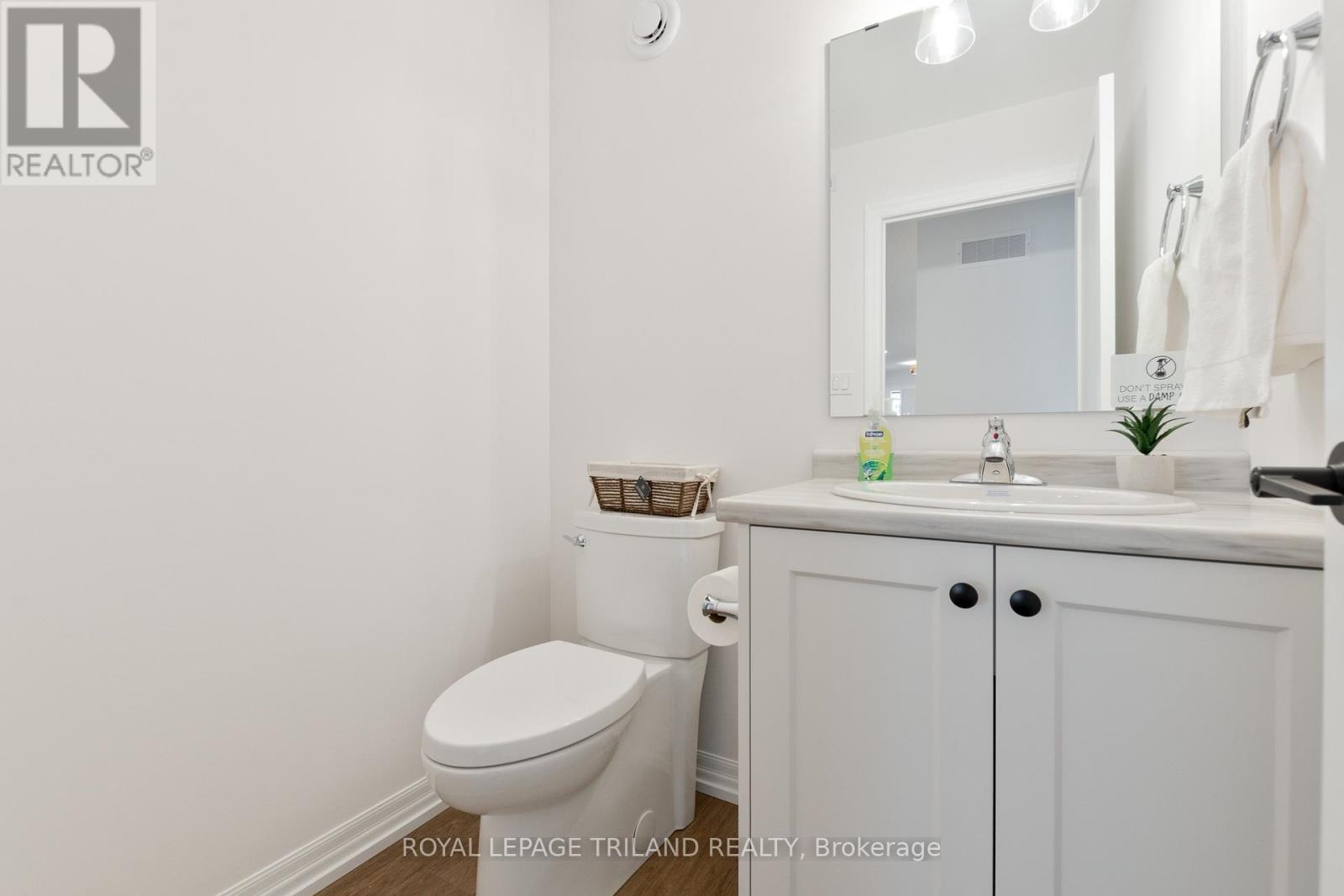 14 Harrow Lane, St. Thomas, Ontario  N5R 0P3 - Photo 33 - X12428508