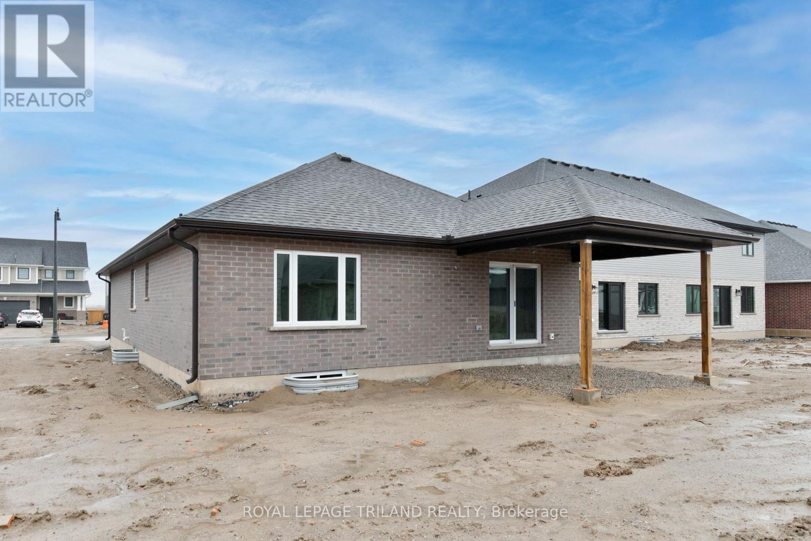 14 Harrow Lane, St. Thomas, Ontario  N5R 0P3 - Photo 35 - X12428508