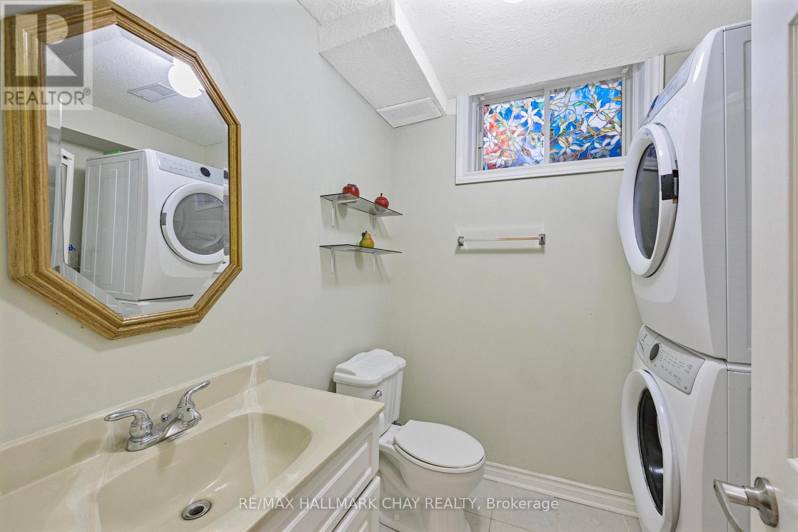 66 Penvill Trail, Barrie (Ardagh), Ontario  L4N 5C5 - Photo 26 - S12924954