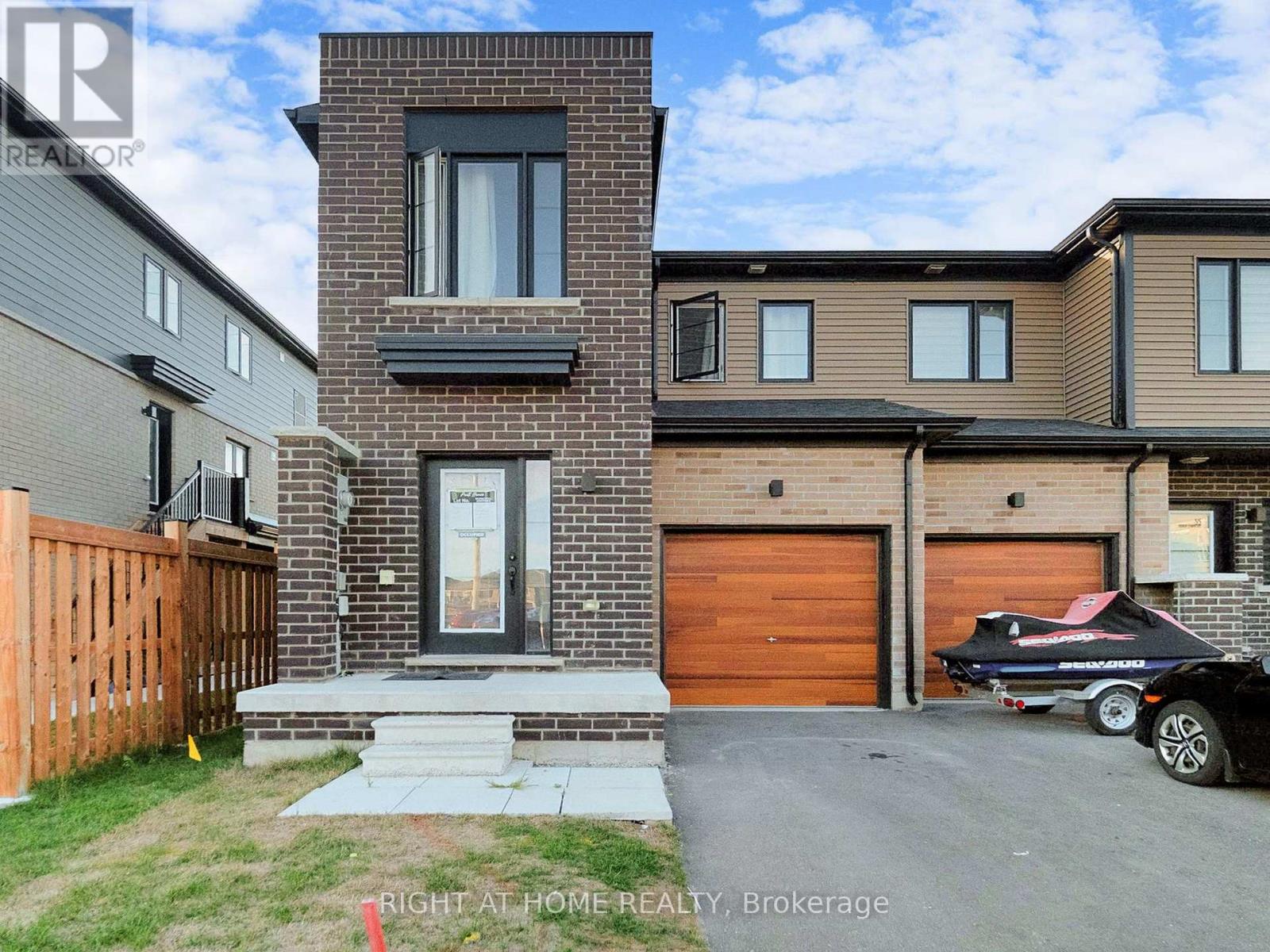 33 PUMPKIN CORNER CRESCENT, barrie (innis-shore), Ontario