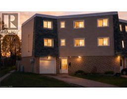 60 ELMSDALE Drive Unit# 1, kitchener, Ontario