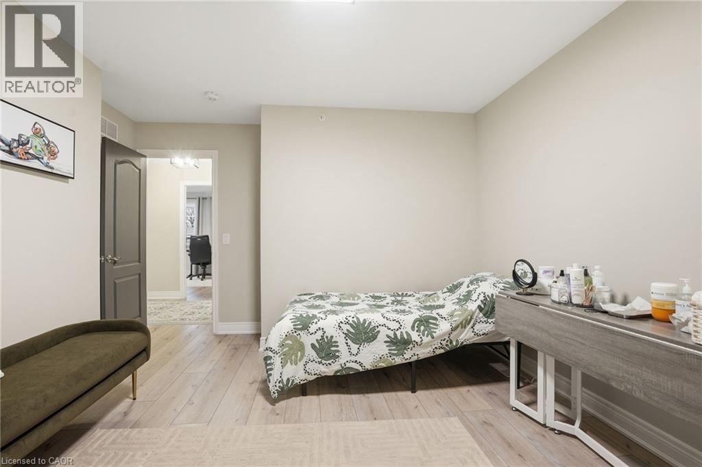 121 Moffatt Street, St. Catharines, Ontario  L2P 2L8 - Photo 22 - 40815129