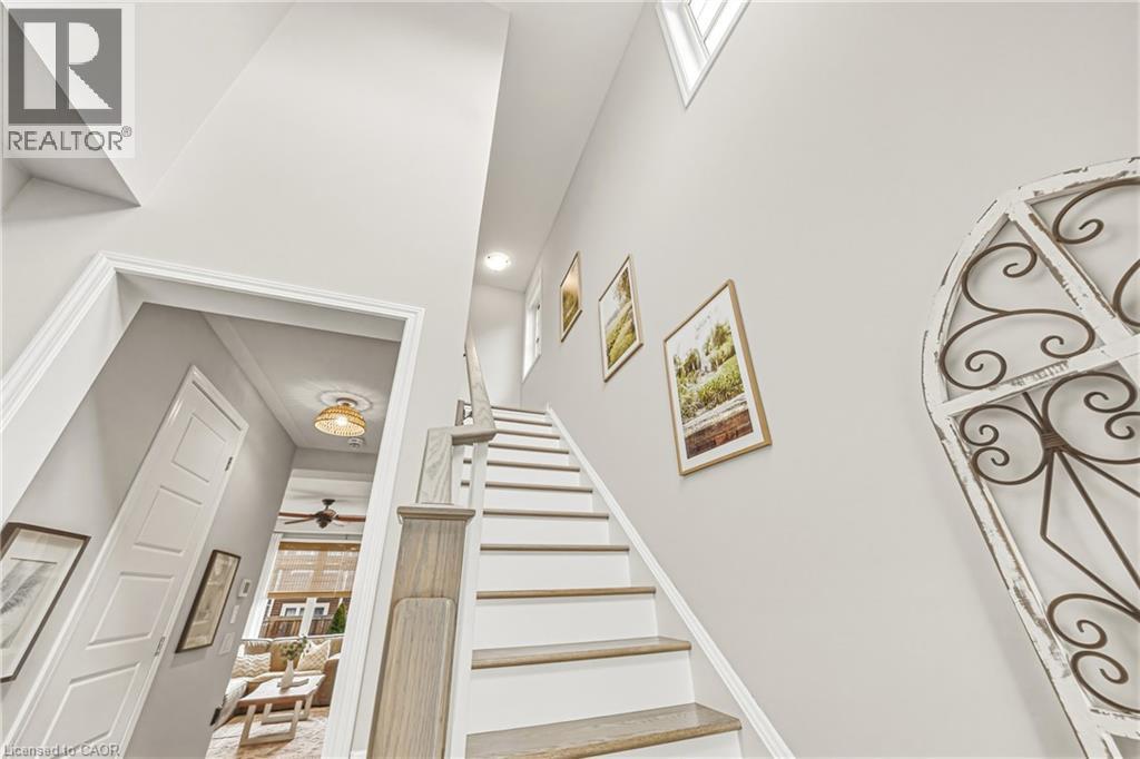 24 Stillwater Crescent, Waterdown, Ontario  L8B 1V6 - Photo 19 - 40814525