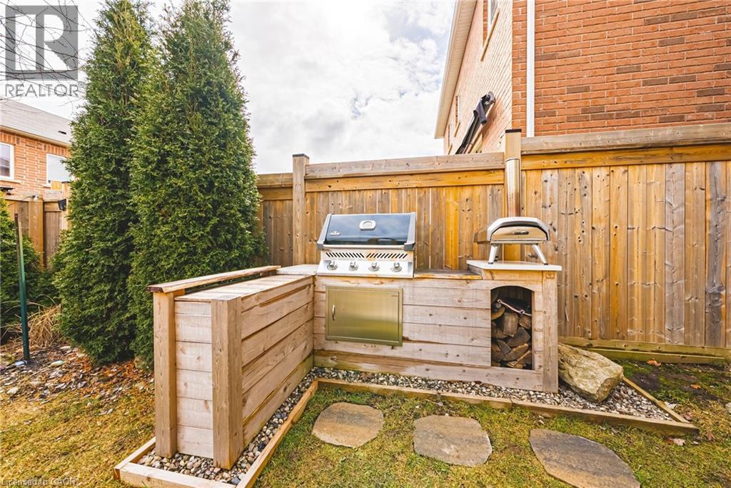 24 Stillwater Crescent, Waterdown, Ontario  L8B 1V6 - Photo 38 - 40814525