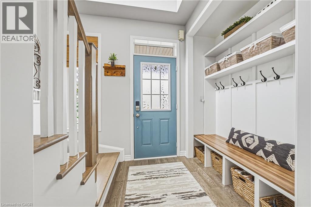 24 Stillwater Crescent, Waterdown, Ontario  L8B 1V6 - Photo 5 - 40814525