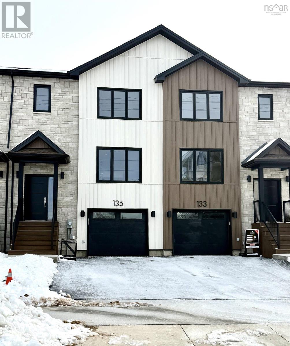 135 Terrastone Ridge, Dartmouth, Nova Scotia
