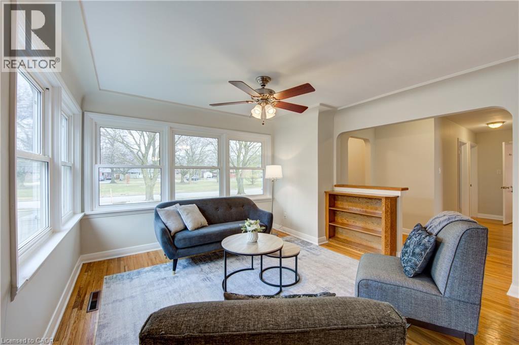 133 Glastonbury Crescent, Stratford, Ontario  N5A 6J1 - Photo 4 - 40812122