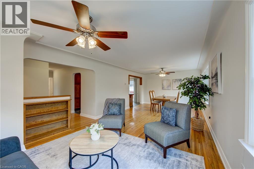 133 Glastonbury Crescent, Stratford, Ontario  N5A 6J1 - Photo 3 - 40812122