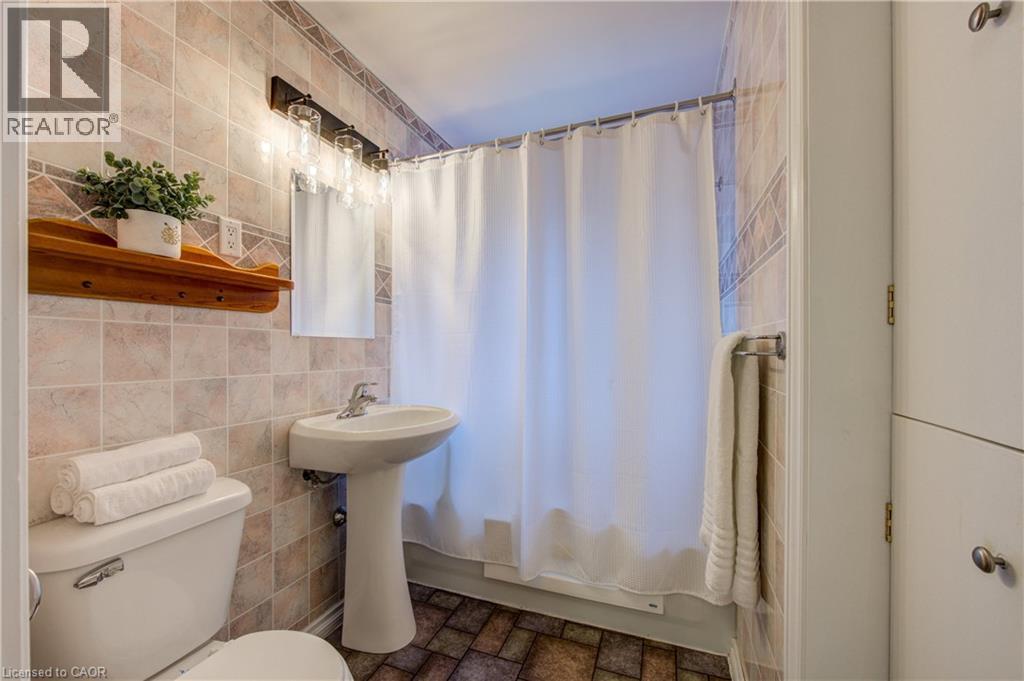 133 Glastonbury Crescent, Stratford, Ontario  N5A 6J1 - Photo 16 - 40812122