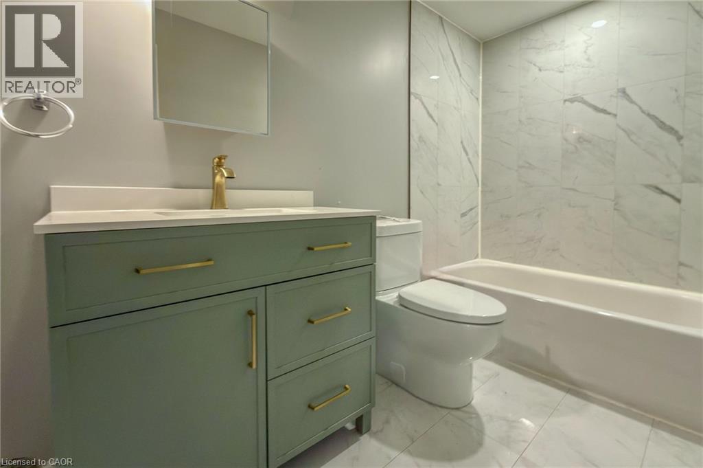 244 Upper Paradise Road Unit# Lower, Hamilton, Ontario  L9C 5C2 - Photo 13 - 40812947