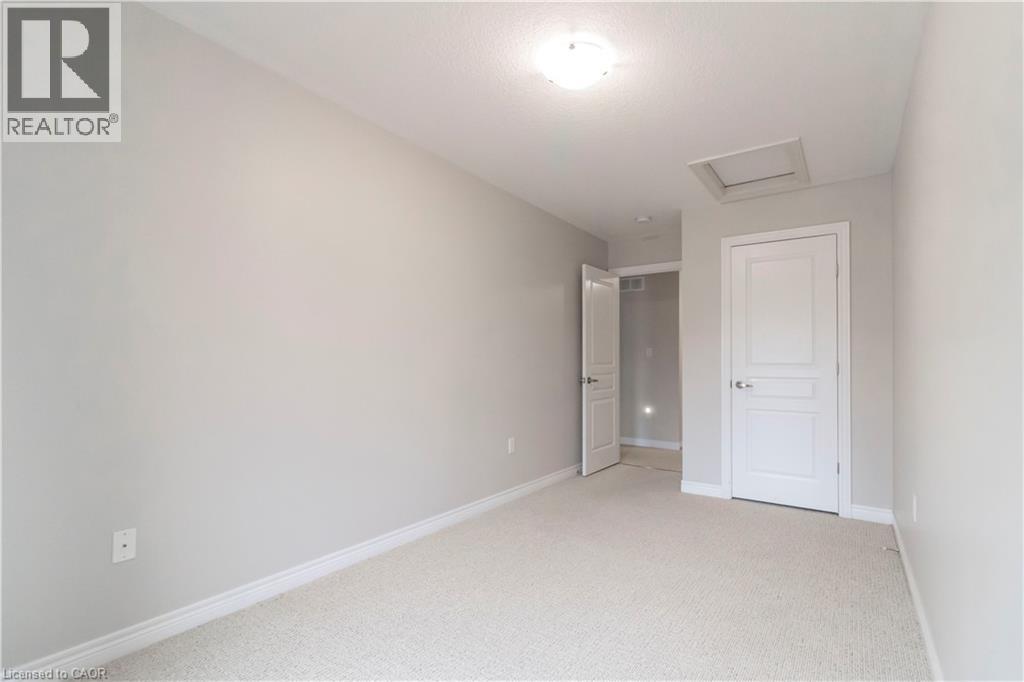 30 Robert Peel Road, Kitchener, Ontario  N2H 0B3 - Photo 20 - 40813270