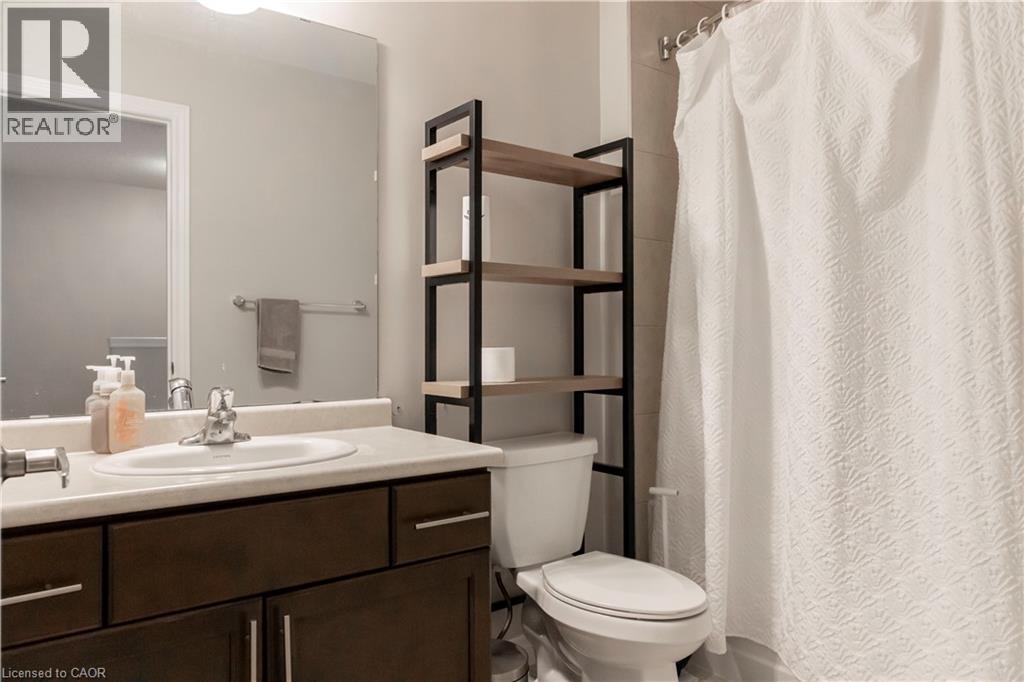 30 Robert Peel Road, Kitchener, Ontario  N2H 0B3 - Photo 17 - 40813270