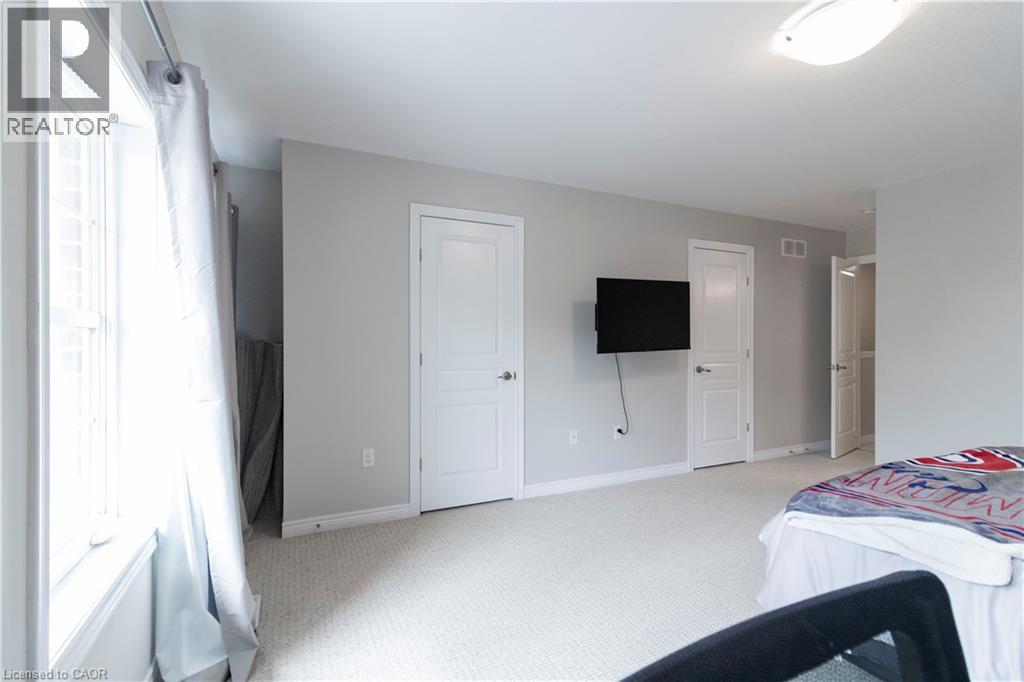 30 Robert Peel Road, Kitchener, Ontario  N2H 0B3 - Photo 22 - 40813270