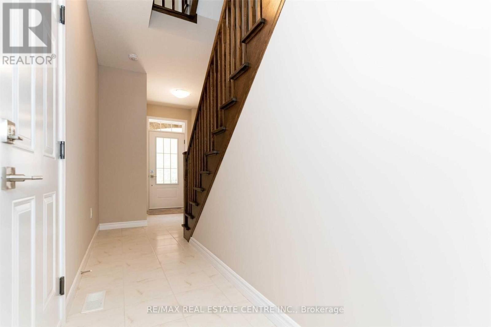 17 - 445 Ontario Street S, Milton, Ontario  L9T 9K2 - Photo 6 - W12924936