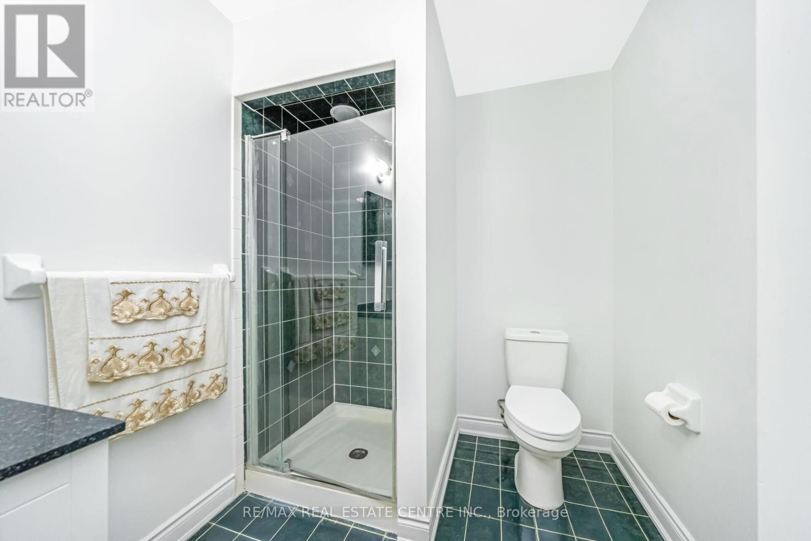 55 Golden Eagle Road, Brampton, Ontario L6R 1Z4 - Photo 24 - W12924948