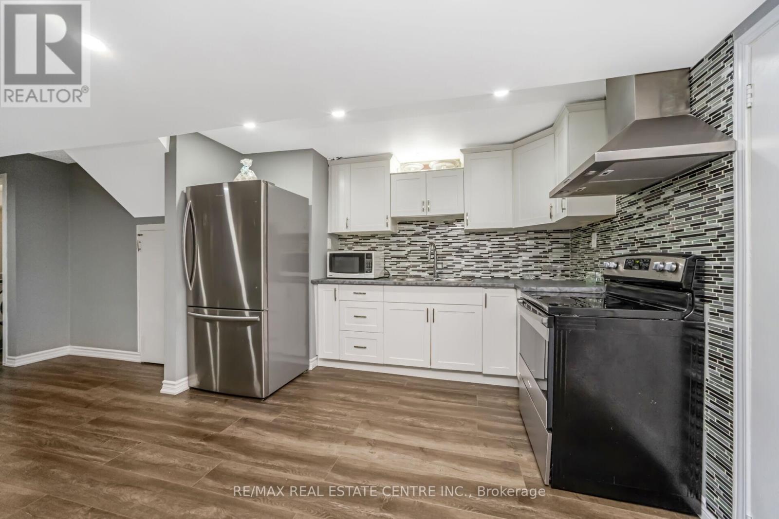 55 Golden Eagle Road, Brampton, Ontario L6R 1Z4 - Photo 41 - W12924948