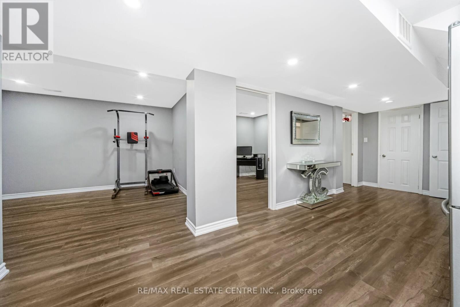 55 Golden Eagle Road, Brampton, Ontario L6R 1Z4 - Photo 42 - W12924948