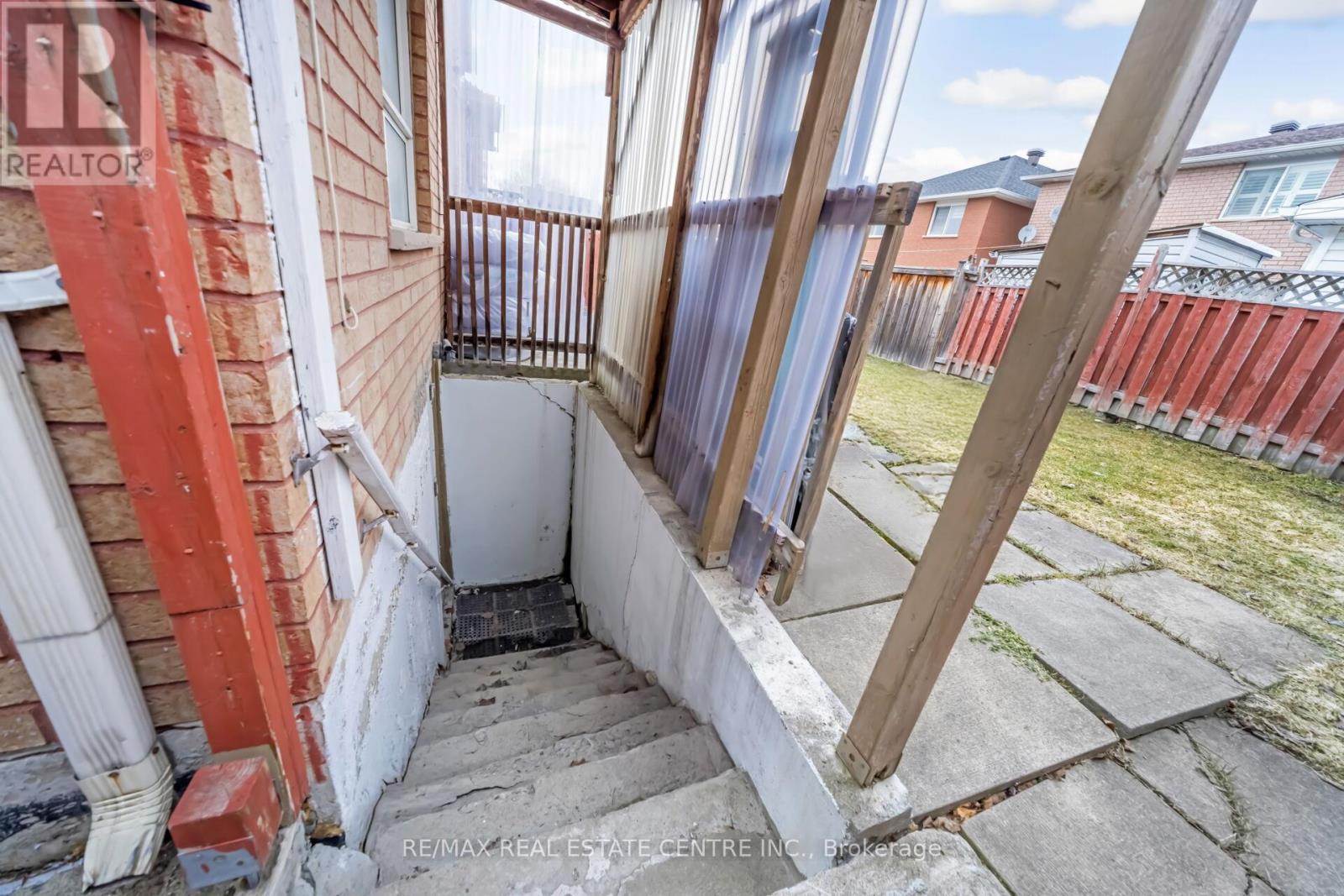 55 Golden Eagle Road, Brampton, Ontario L6R 1Z4 - Photo 47 - W12924948