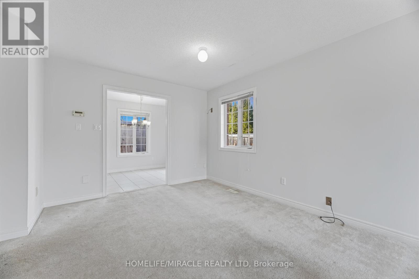 7064 Walworth Court, Mississauga, Ontario  L5N 7L4 - Photo 15 - W12924964