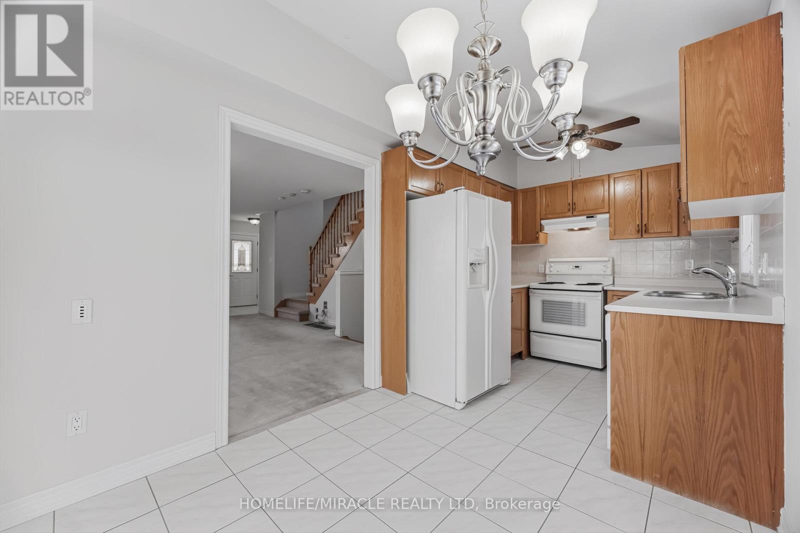 7064 Walworth Court, Mississauga, Ontario  L5N 7L4 - Photo 18 - W12924964