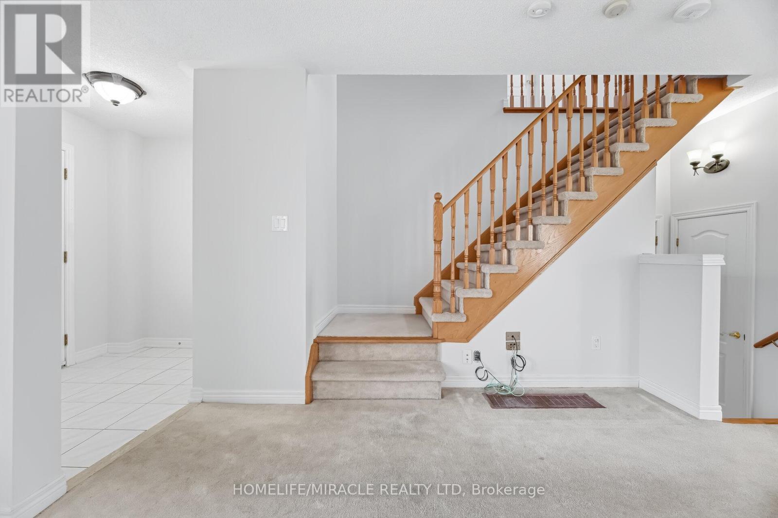 7064 Walworth Court, Mississauga, Ontario  L5N 7L4 - Photo 25 - W12924964