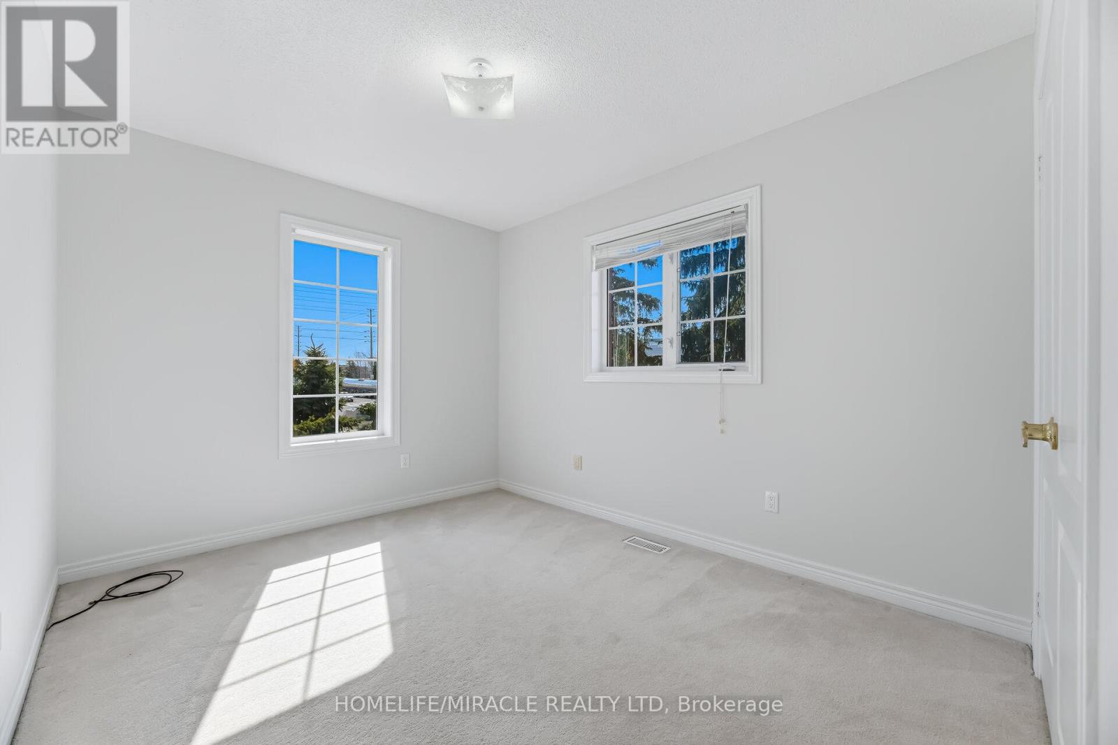 7064 Walworth Court, Mississauga, Ontario  L5N 7L4 - Photo 36 - W12924964