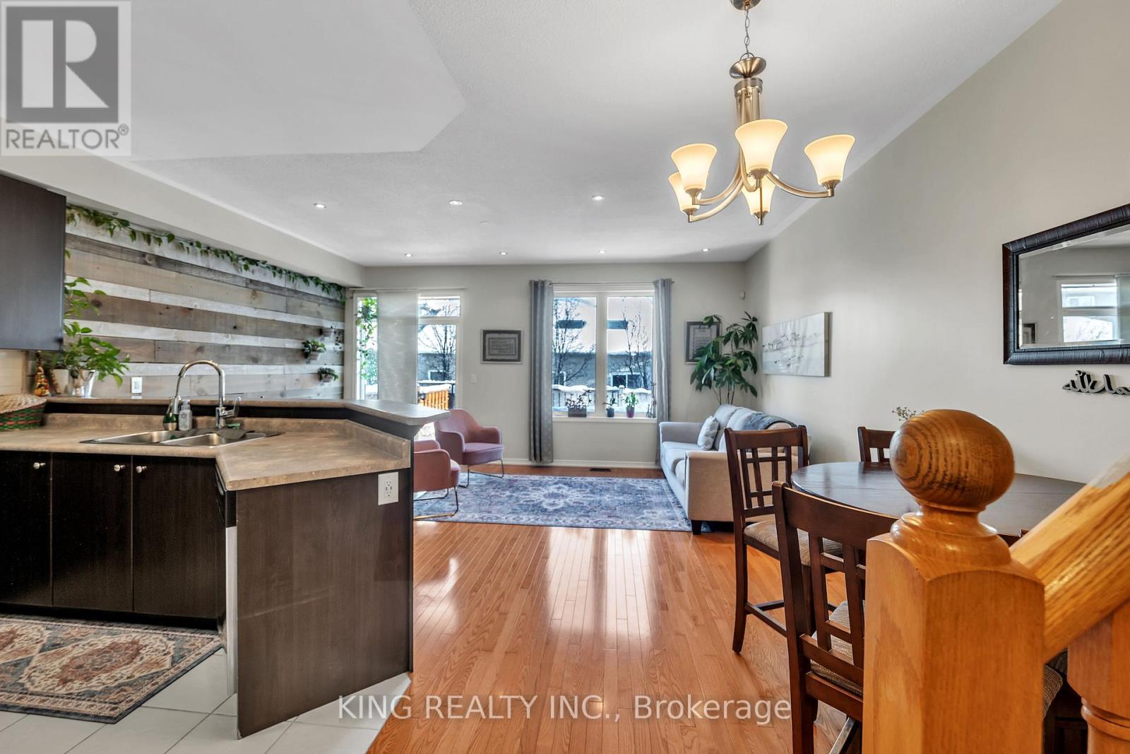 74 - 651 Farmstead Drive, Milton, Ontario  L9T 7W2 - Photo 8 - W12924988