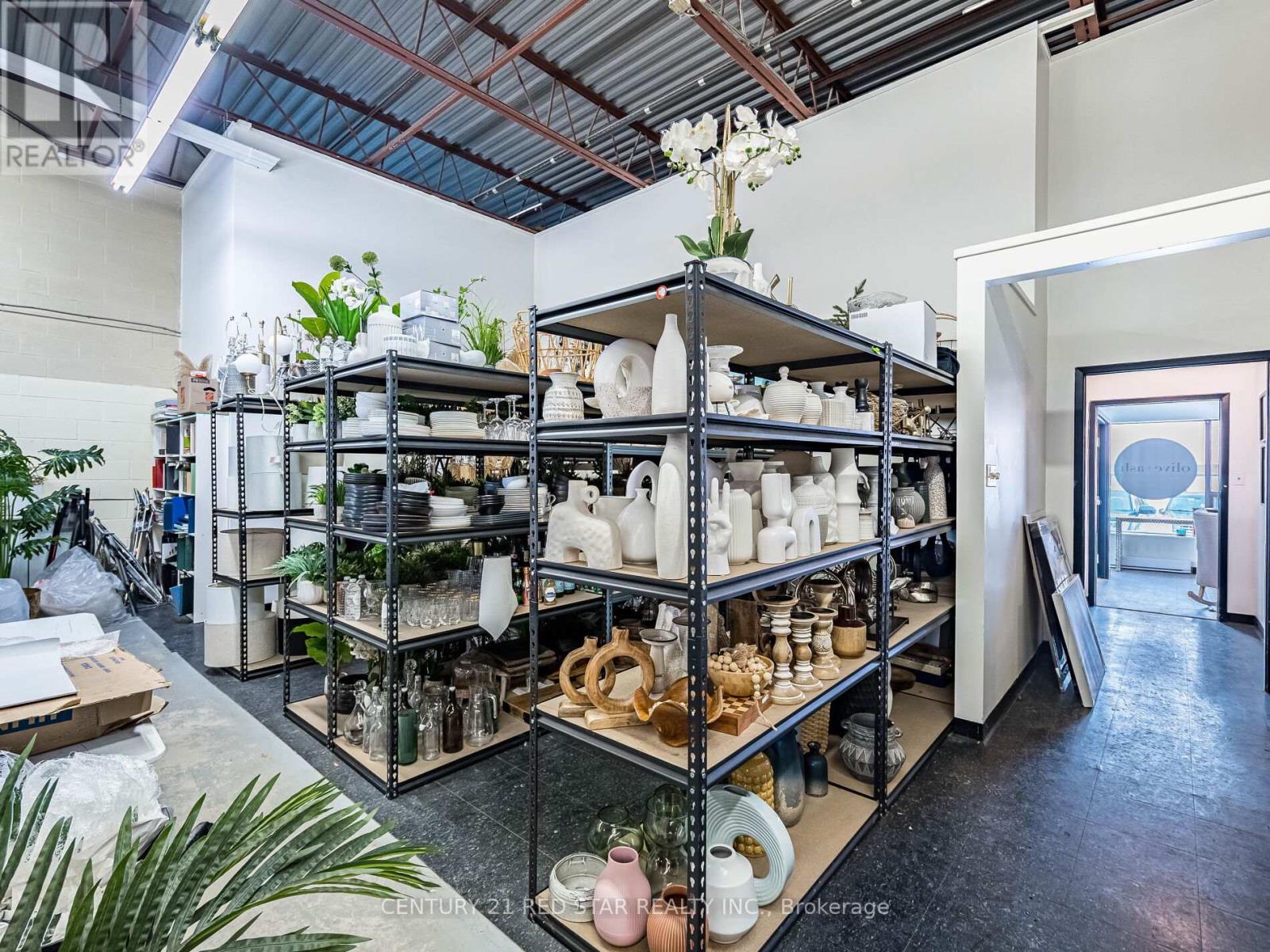 6 & 7 - 76 Centennial Road, Orangeville, Ontario  L9W 1P9 - Photo 25 - W12925006