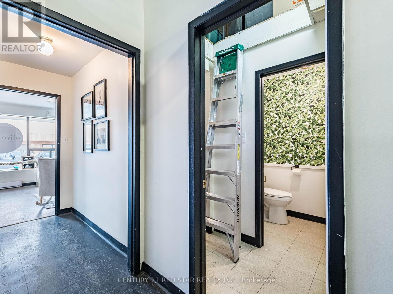 6 & 7 - 76 Centennial Road, Orangeville, Ontario  L9W 1P9 - Photo 27 - W12925006