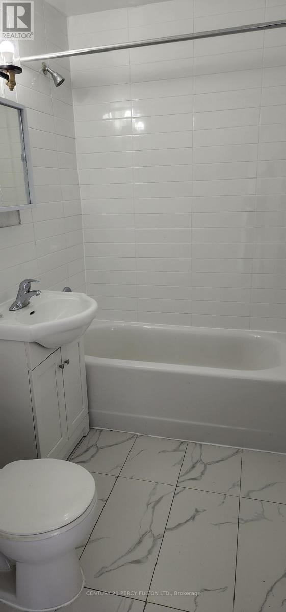 304 - 392 Jane Street, Toronto, Ontario  M6S 3Z5 - Photo 4 - W12925022