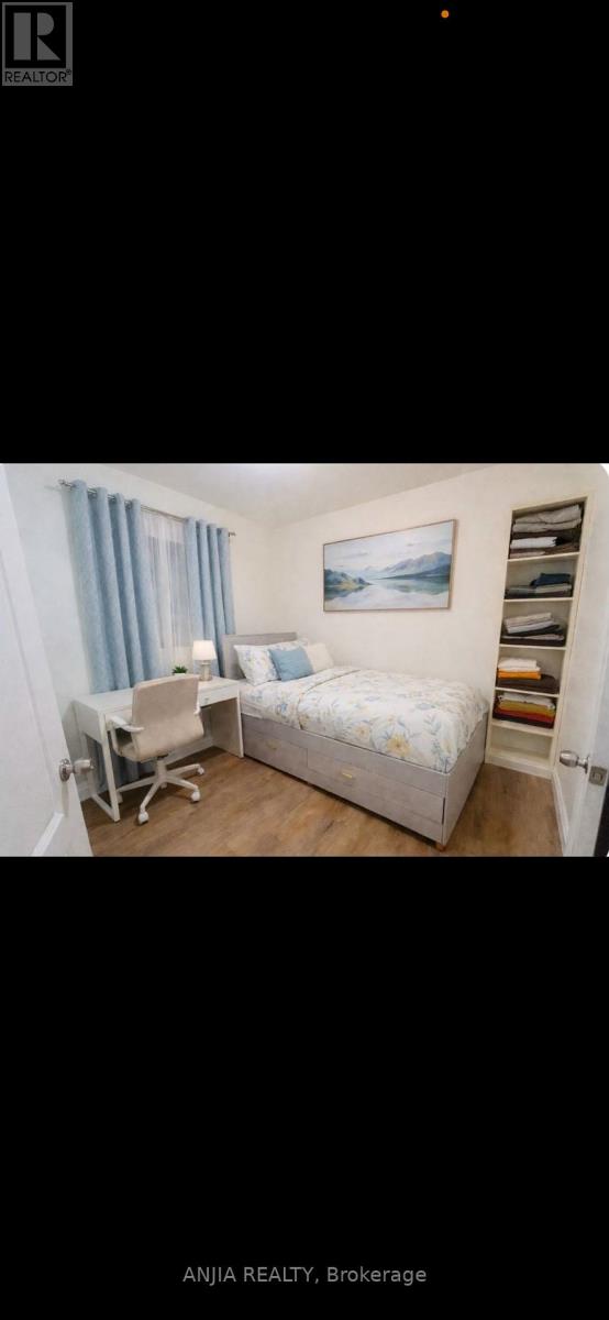 77 Nash Drive, Toronto, Ontario  M3M 2L6 - Photo 7 - W12925058