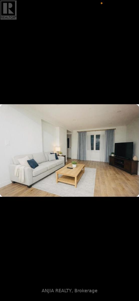 77 Nash Drive, Toronto, Ontario  M3M 2L6 - Photo 8 - W12925058