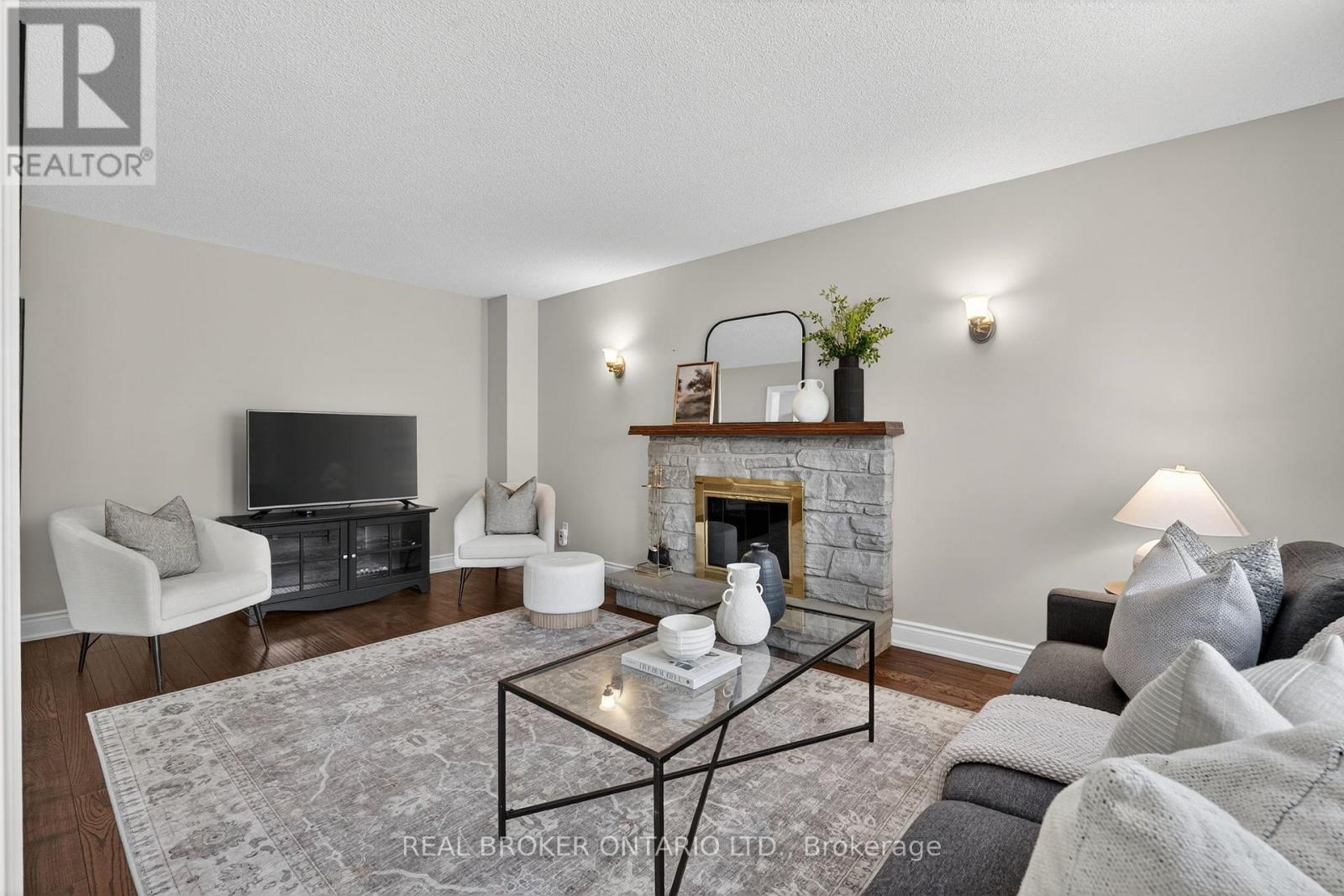 4705 Rathkeale Road, Mississauga, Ontario  L5V 1J8 - Photo 13 - W12925078
