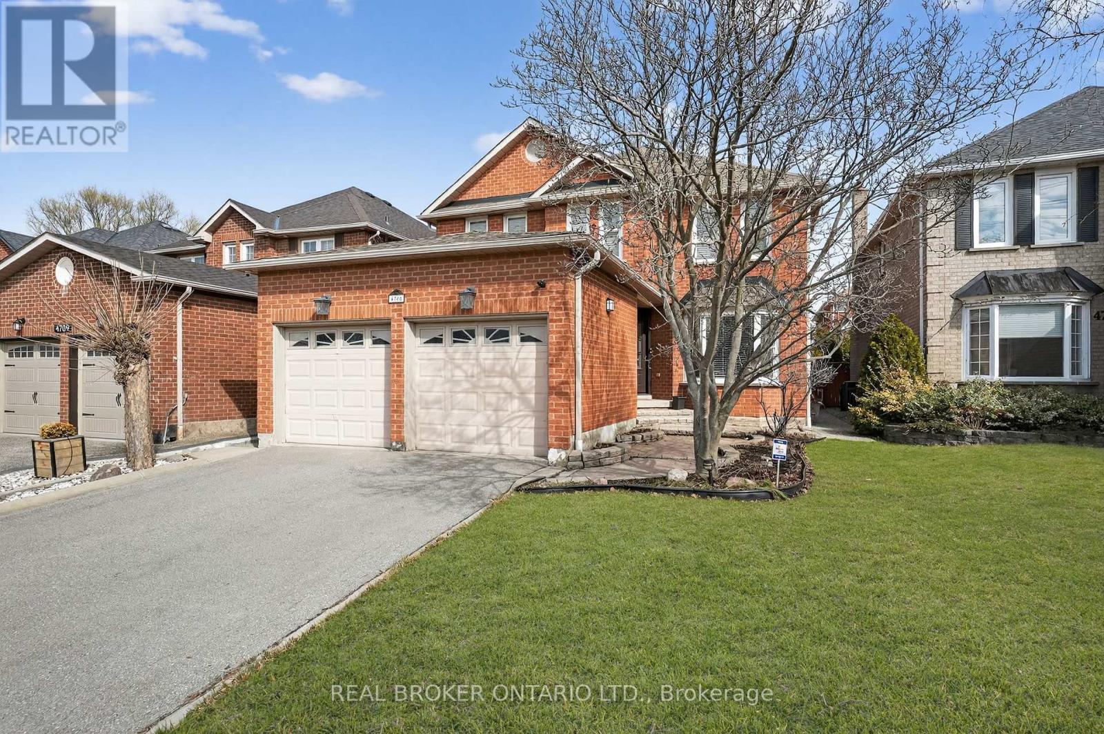 4705 Rathkeale Road, Mississauga, Ontario  L5V 1J8 - Photo 2 - W12925078